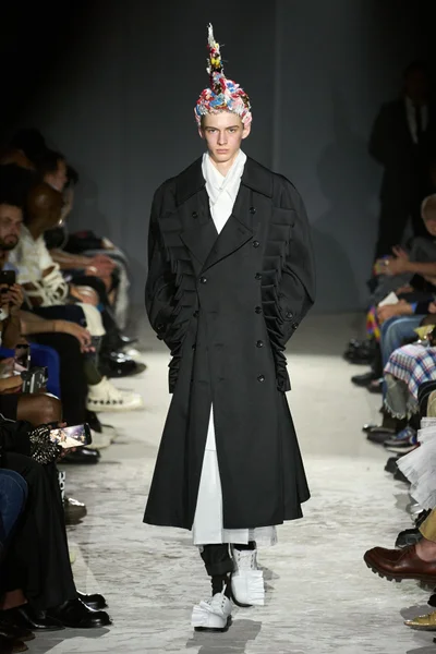 Look 1